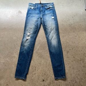 Joe’s Jeans Size 26 vintage destroyed low rise denim jeans. Great shape.